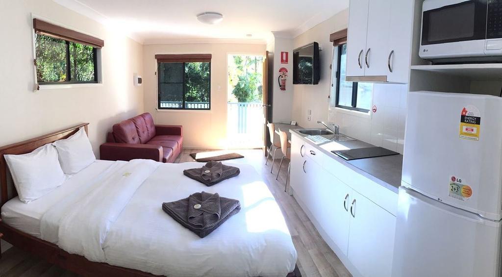 Mapleton Cabins & Caravan Park Bilik gambar