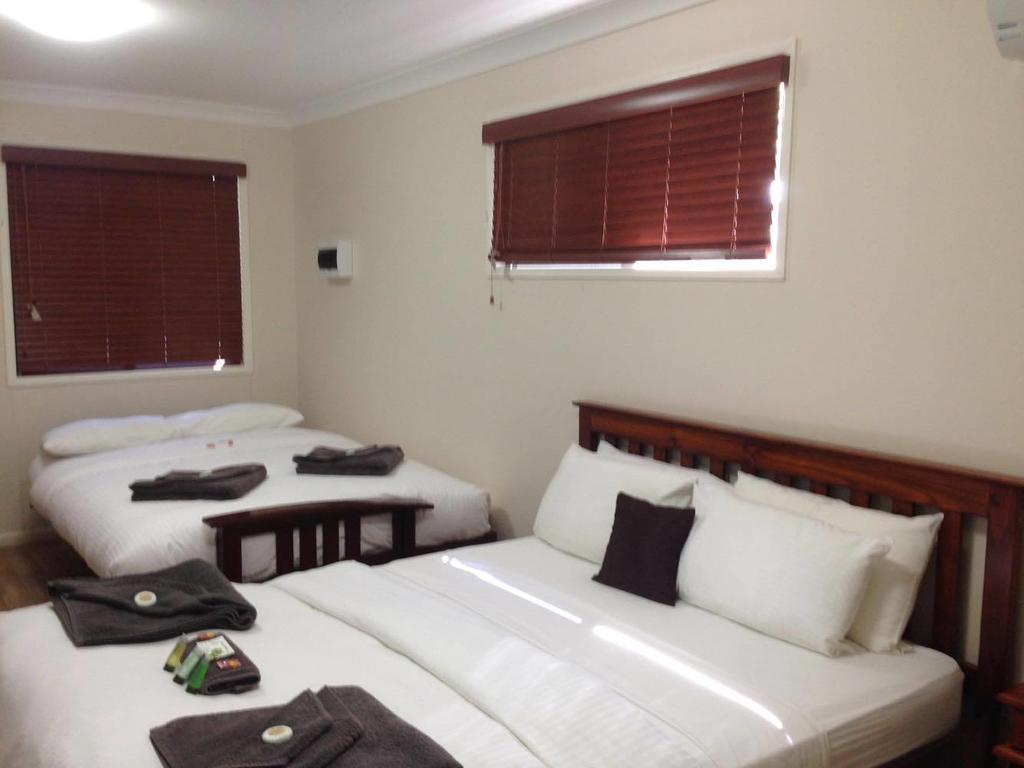 Mapleton Cabins & Caravan Park Luaran gambar